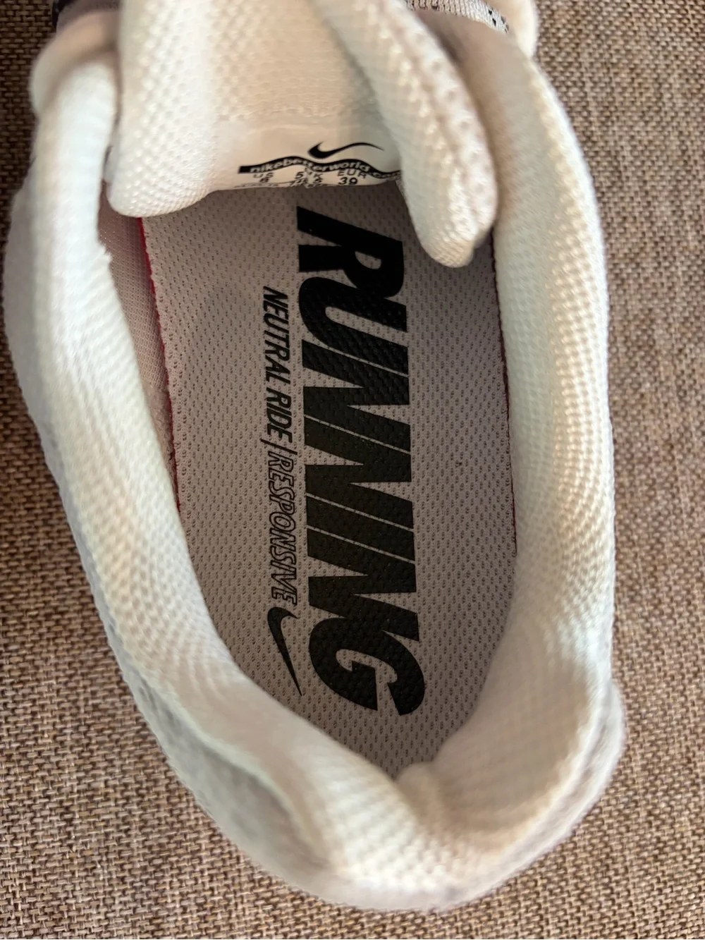 Nike Air Zoom Elite 8 Women's Running Shoes White Gray Black Sneakers Size 8‎